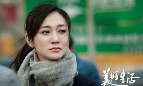 午夜影院主题横幅 深夜放映厅氛围图